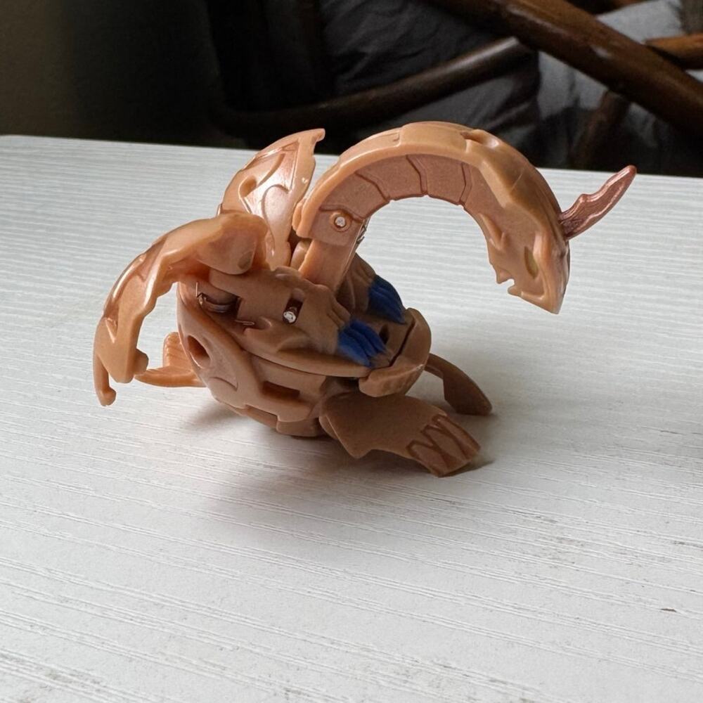 Bakugan Battle Brawlers Subterra Apollonir B2 450G Tan Brown